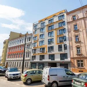 One Bedroom Penthouse # 82 In The Brand New Building Close To The Center With Free Parking , Praga Czechy