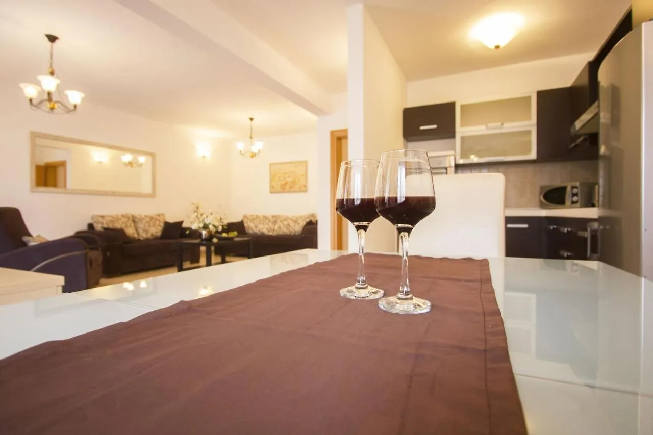 Apartments Paradise Trogir