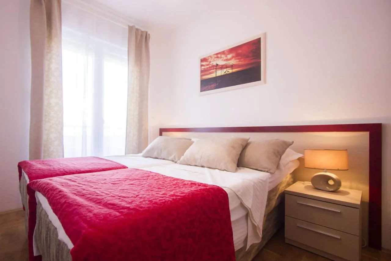 Apartments Paradise Trogir